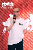 《东极岛》亮相上影节“华语巨制巡礼”朱一龙、吴磊、倪妮“生猛”投入“野入味了” IMAX特制拍摄带来震撼巨制