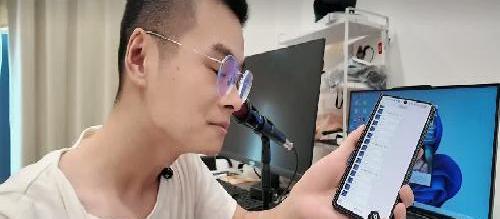 老爷们变成嗲妹声，手机上也能变声！