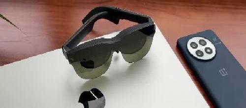 家里躺着也能看3D电影了