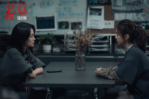 陈思诚张小斐新片《恶意》曝创作特辑沉浸式剖解人性迷局获好评