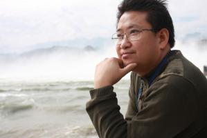 光影长歌三峡入梦——《新三峡》导演杨书华记录守望三峡30年