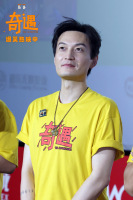 喜剧电影《奇遇》路演“穿越”至成都贾冰携主创与观众解锁麻辣欢乐局